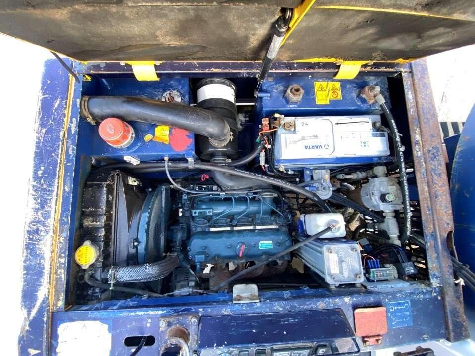 Kubota Bens 250R Photo 8