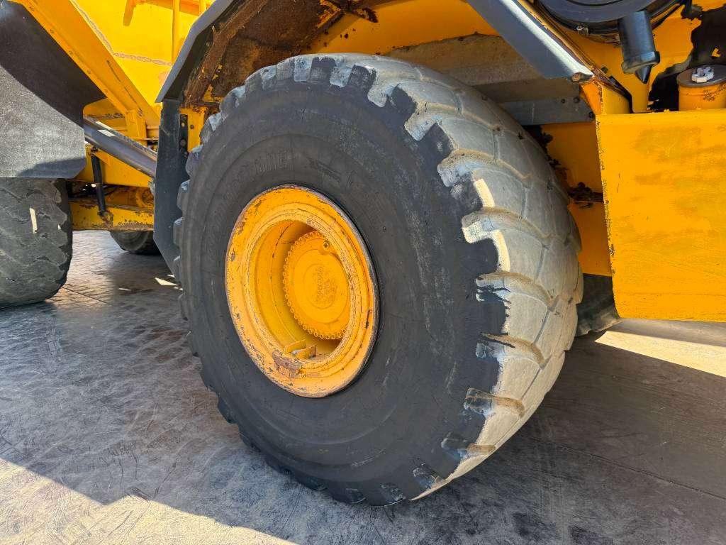 Volvo A40D - Tailgate / Heated Seat Photo 28
