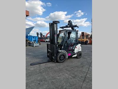 EP Equipment EFL35 PRO en vente par Uni.Trucks Srl