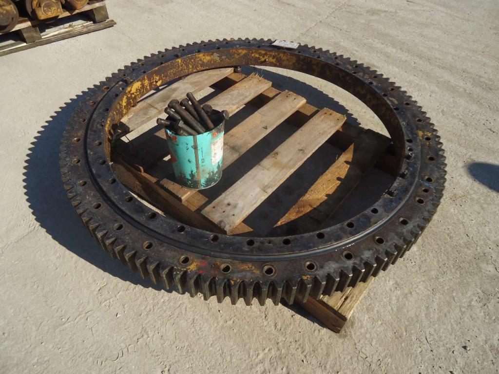 Couronne d'orientation pour Fiat Allis FE28 - N. DENTI 114 - N. FORI INT. 36 - EST. 36 Photo 2