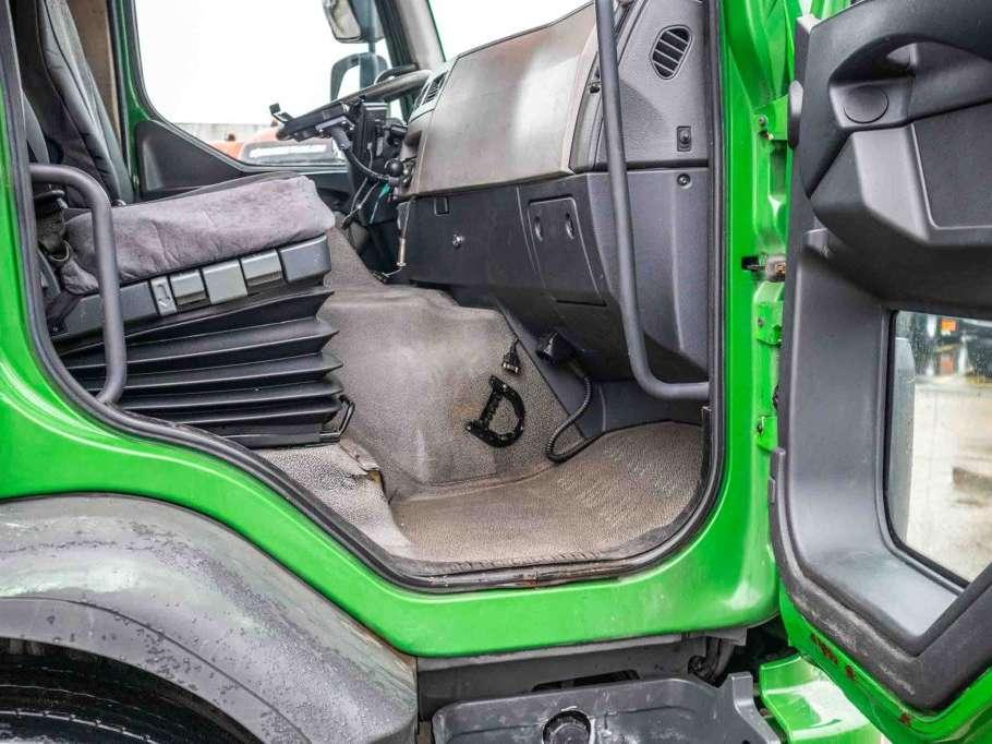 Volvo FE 300 Photo 11