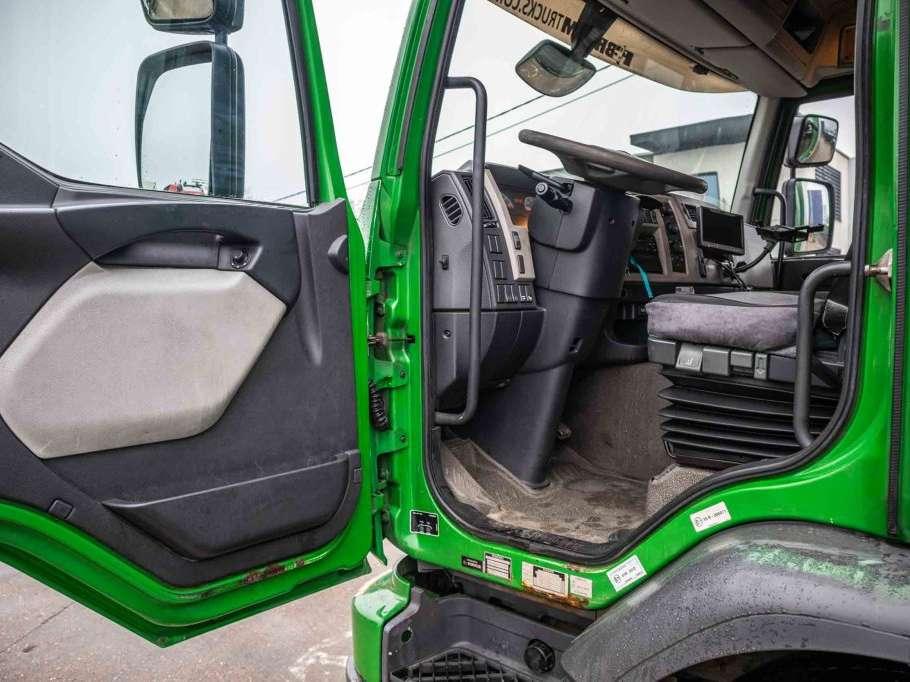 Volvo FE 300 Photo 8