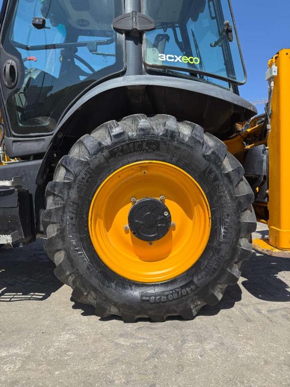 JCB 3CX Photo 22
