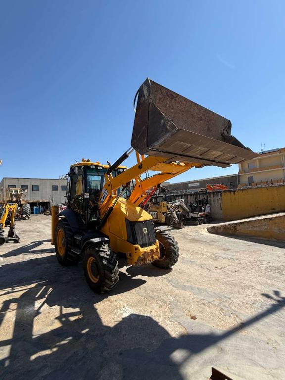 JCB 3CX Photo 6