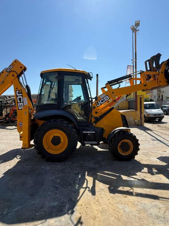 JCB 3CX Photo 8