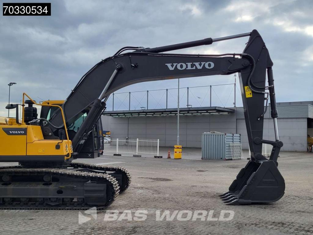 Volvo EC300 D L Photo 11
