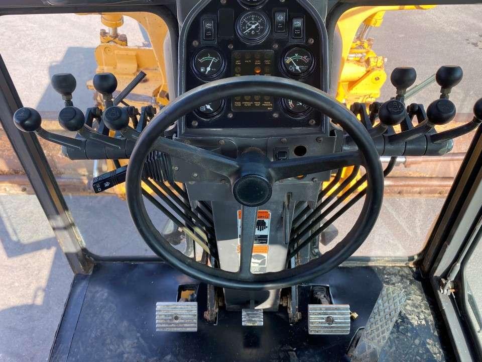 Volvo G740VHP Photo 10