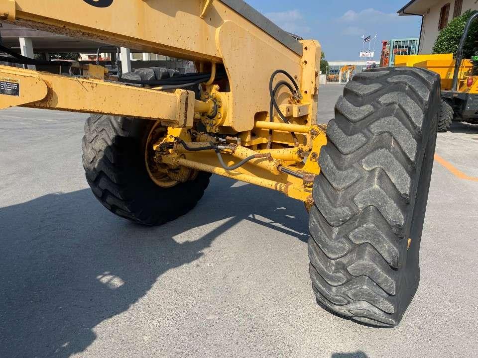 Volvo G740VHP Photo 16