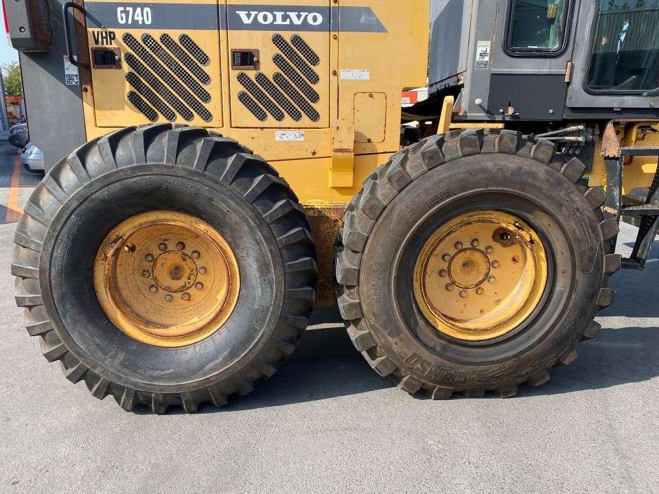 Volvo G740VHP Photo 4