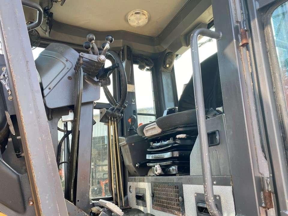 Volvo G740VHP Photo 7