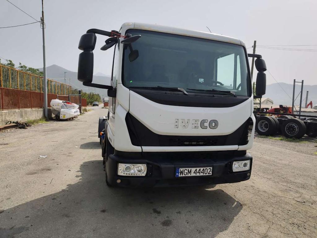 Iveco EUROCARGO 100E19 Photo 16