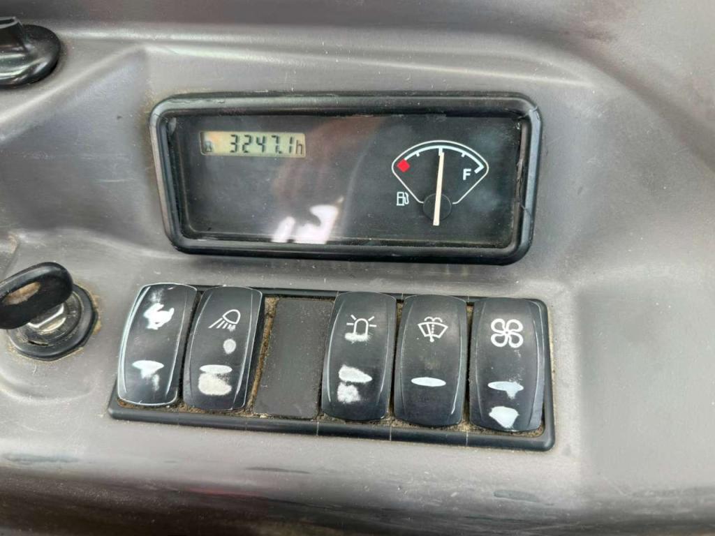 Volvo ECR25D Photo 8