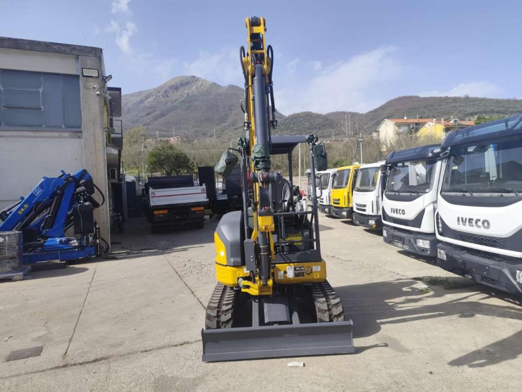 XCMG XE27E Photo 27