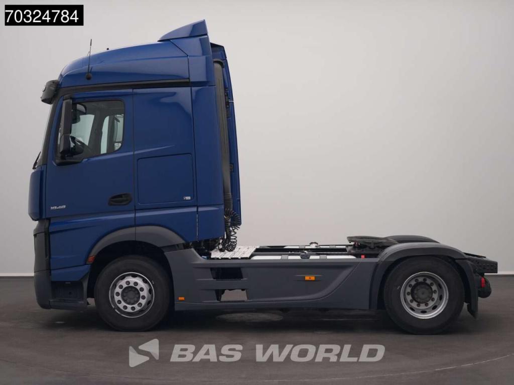 Mercedes-Benz Actros 1848 4X2 StreamSpace Retarder 2xTanks ACC Photo 10