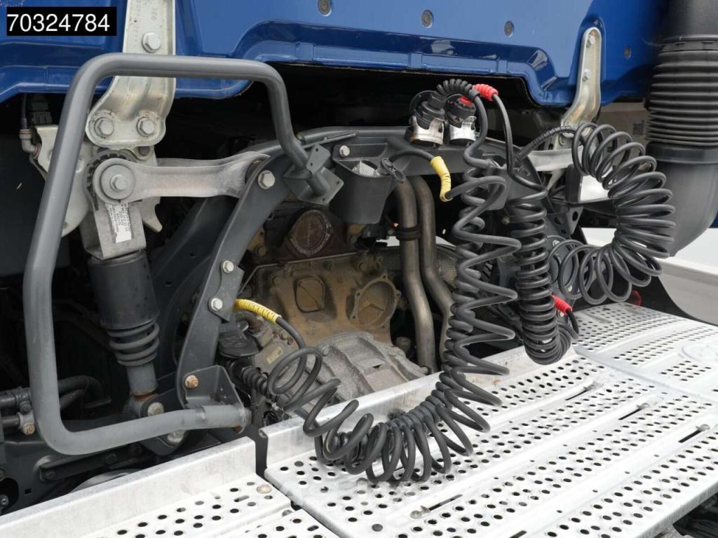 Mercedes-Benz Actros 1848 4X2 StreamSpace Retarder 2xTanks ACC Photo 14