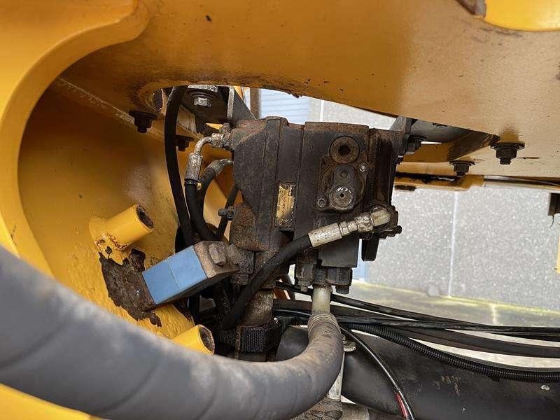 Volvo L 120 G Photo 18