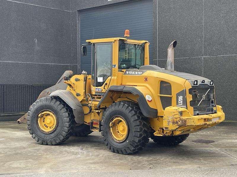 Volvo L 120 G Photo 3