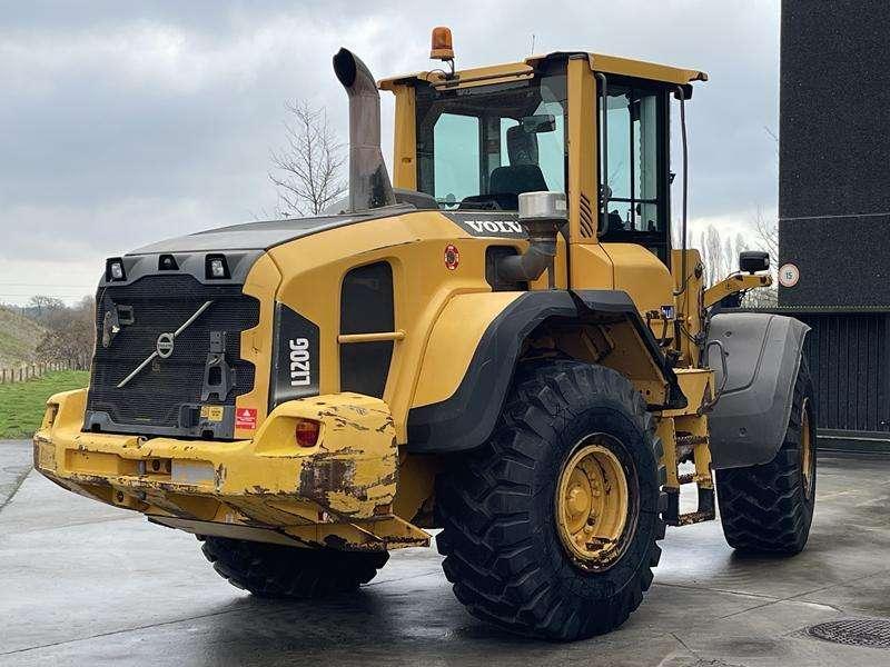 Volvo L 120 G Photo 5
