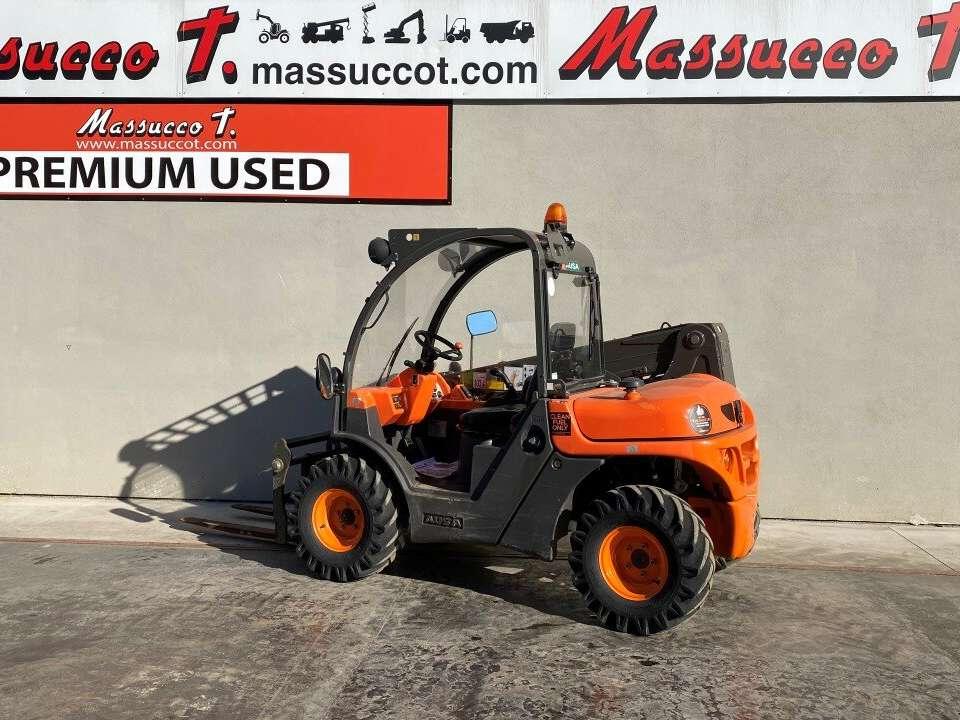 Ausa T144 Photo 3