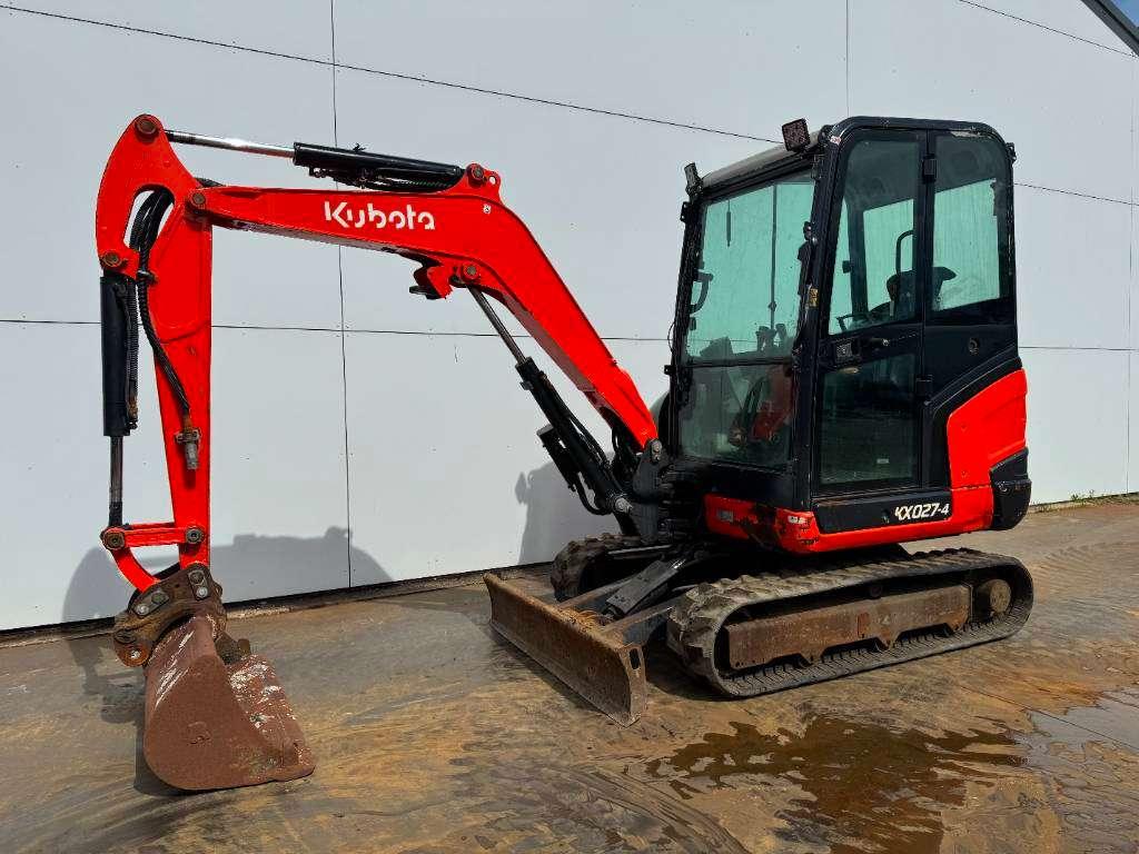 Kubota KX027-4 - Hammer Lines / Quick Coupler Photo 2