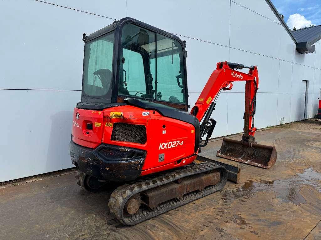 Kubota KX027-4 - Hammer Lines / Quick Coupler Photo 5