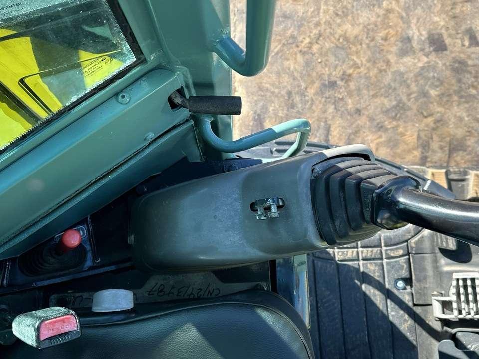 Yanmar VIO50-U Photo 15