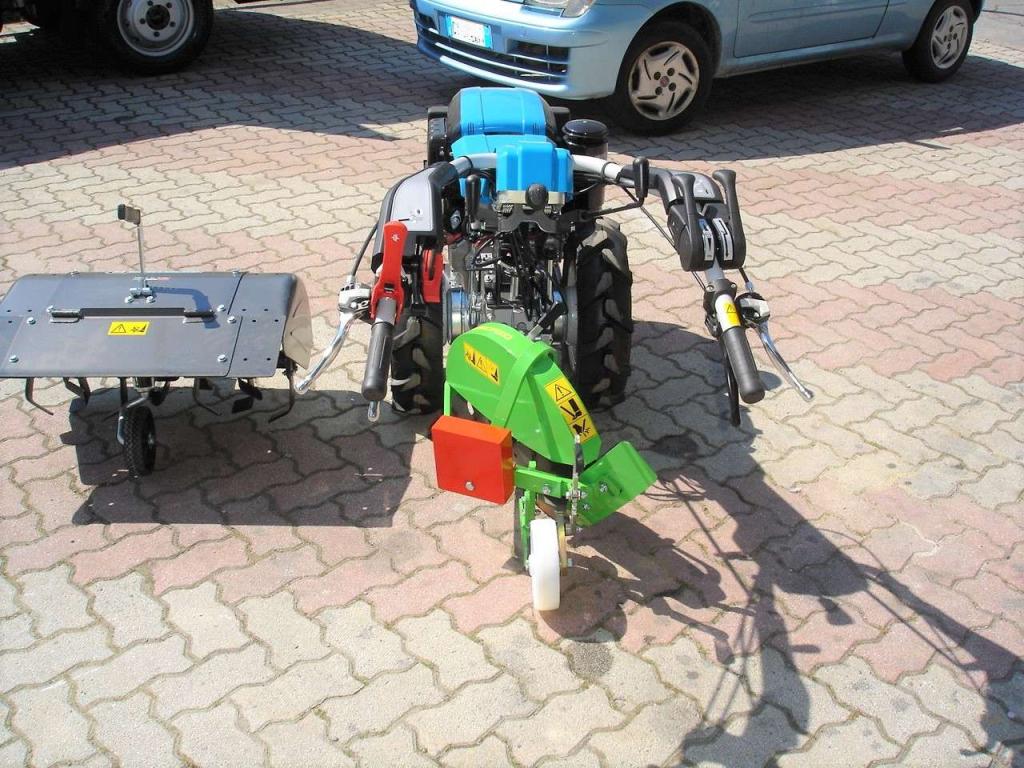 Bertolini 413 S DIESEL EMAK - CON ARATRO ROTANTE E FRESA Photo 7