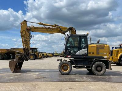 Hitachi ZX170W-5B Photo 1