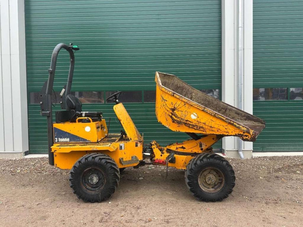 Thwaites 3 Tonne Swivel Photo 4