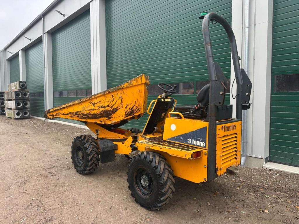 Thwaites 3 Tonne Swivel Photo 5