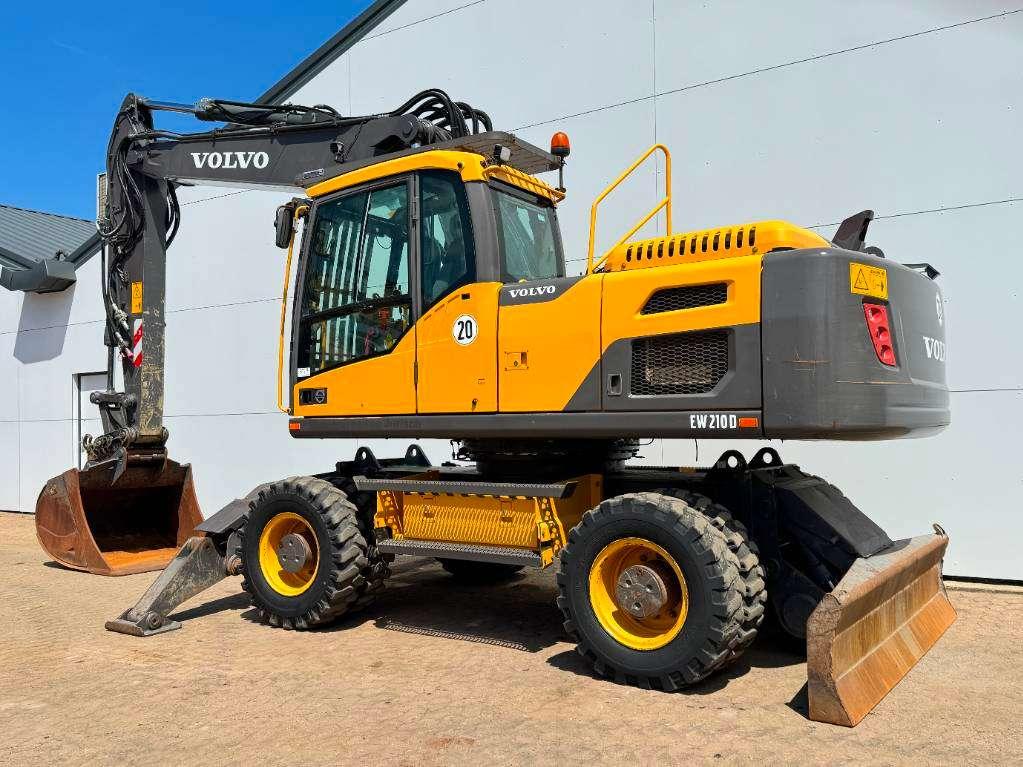 Volvo EW210D - German Machine / Triple Boom Photo 3