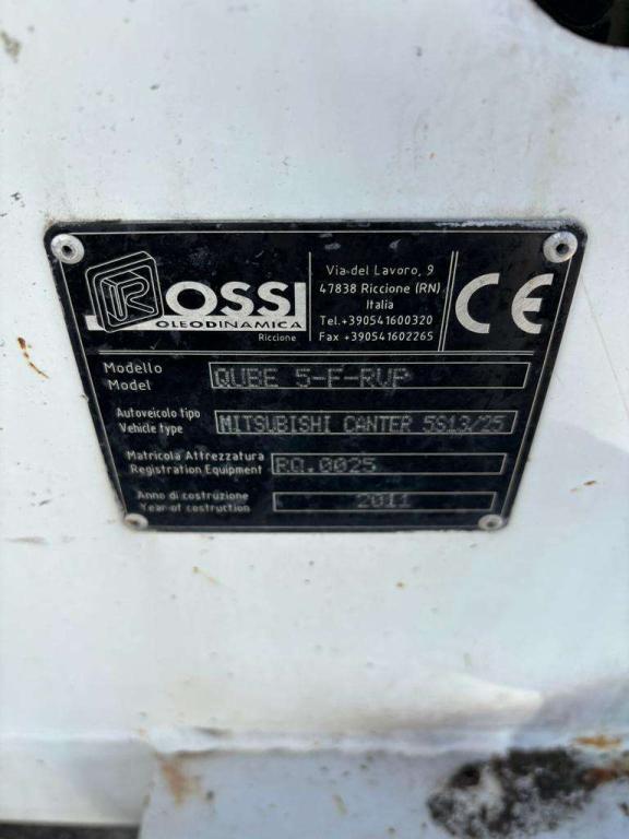 Mitsubishi FUSO FE 74 Photo 9