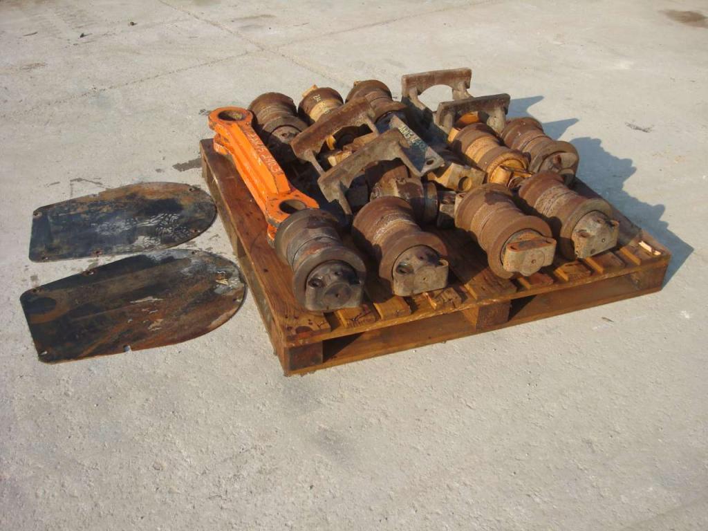 Rouleaux supérieurs et inférieurs pour ZAXIS 240.3 e 210 Photo 3