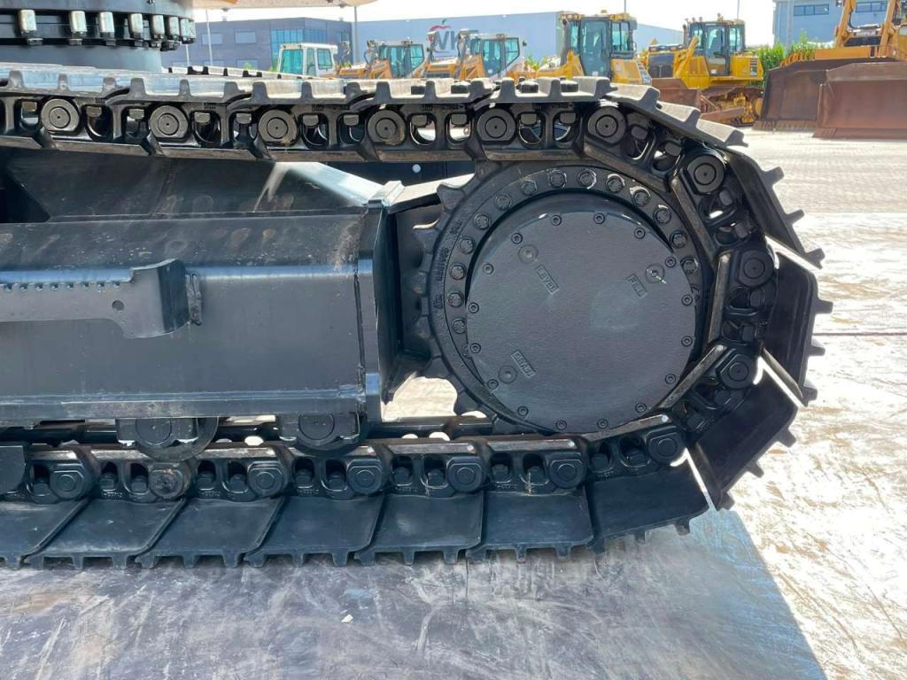 JCB 205 Photo 16