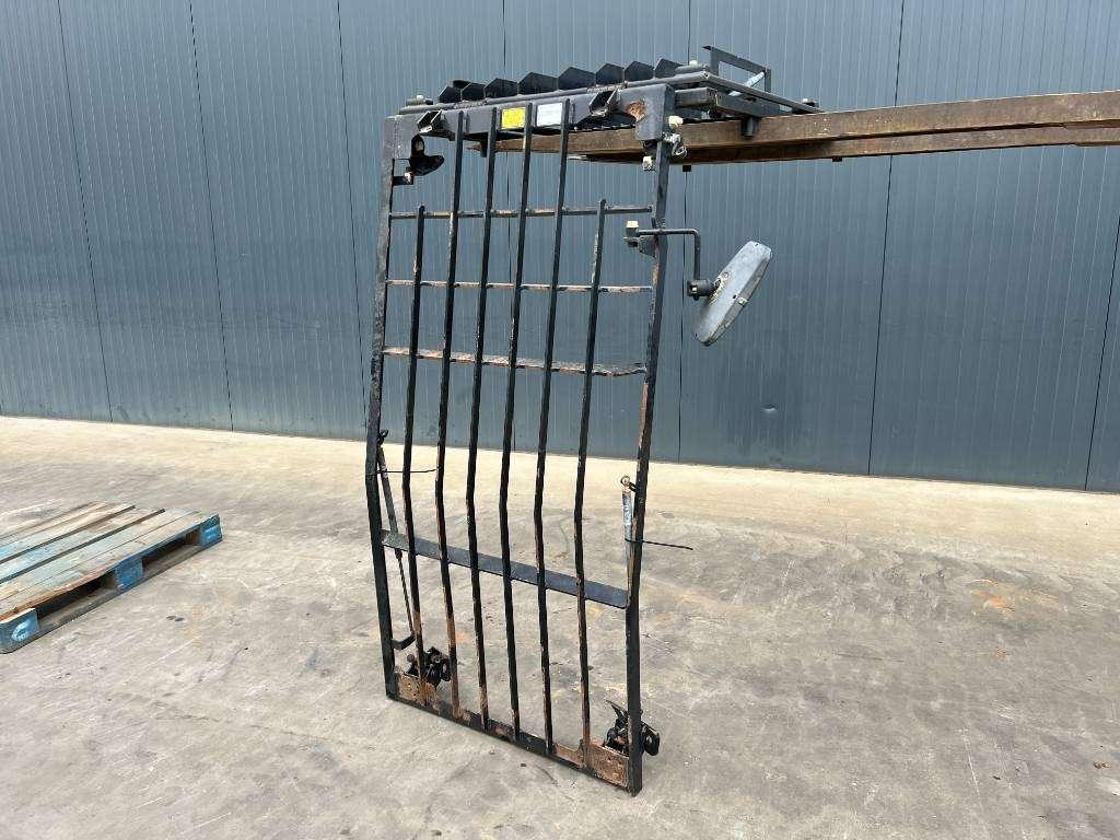 Caterpillar 313E / M315F / 320F / 323E / 325F / 329E / 330F / Photo 1