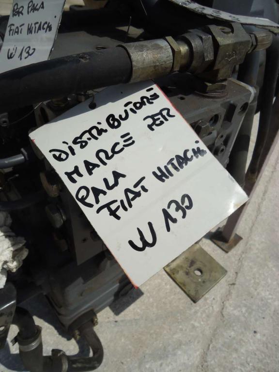 Levier de vitesses pour Fiat Hitachi W130 Photo 2