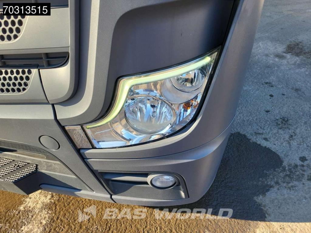 Mercedes-Benz Actros 1845 4X2 Bigspace Lowdeck Mirrorcam 2x Tank Photo 12