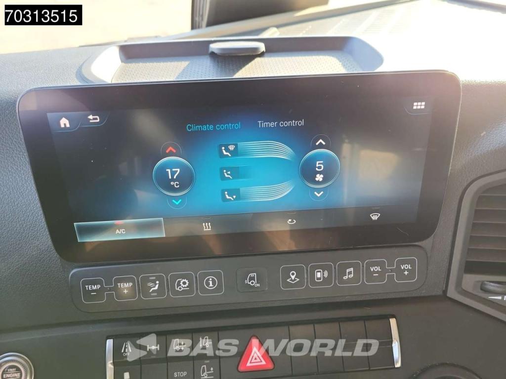 Mercedes-Benz Actros 1845 4X2 Bigspace Lowdeck Mirrorcam 2x Tank Photo 19