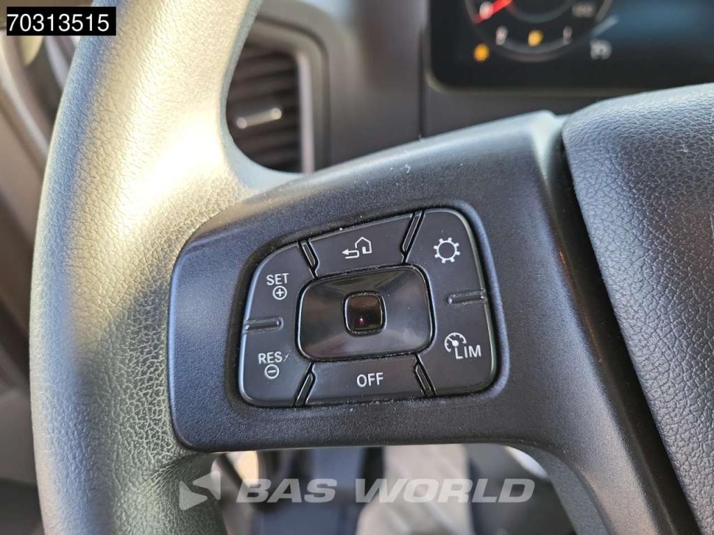 Mercedes-Benz Actros 1845 4X2 Bigspace Lowdeck Mirrorcam 2x Tank Photo 22