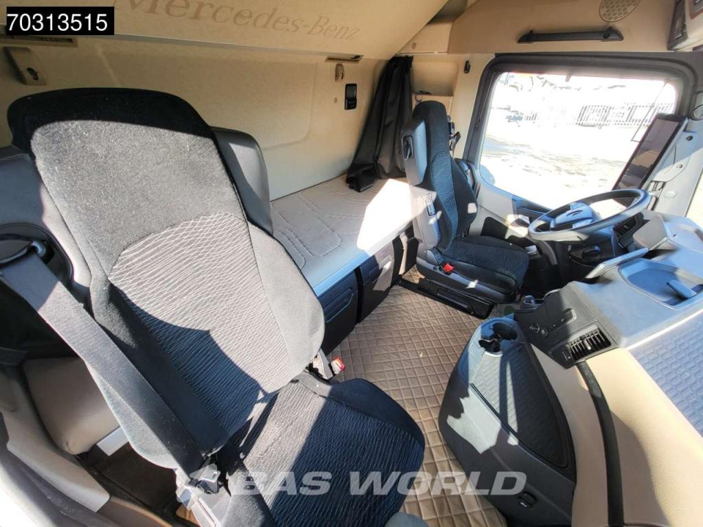 Mercedes-Benz Actros 1845 4X2 Bigspace Lowdeck Mirrorcam 2x Tank Photo 29