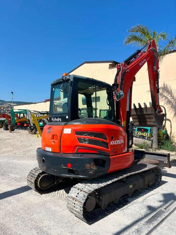 Kubota KX057-4 Photo 4
