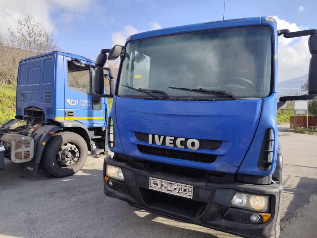 Iveco EUROCARGO 140E25 Photo 10