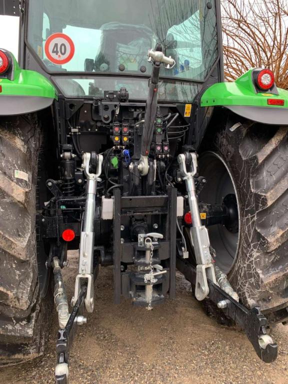 Deutz - Fahr AGROTRON 6135 Photo 7