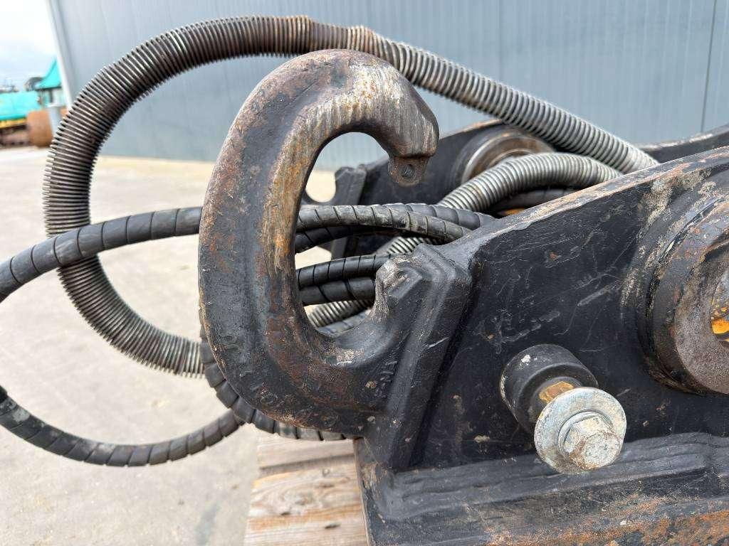 OilQuick OQ80 330 Photo 7