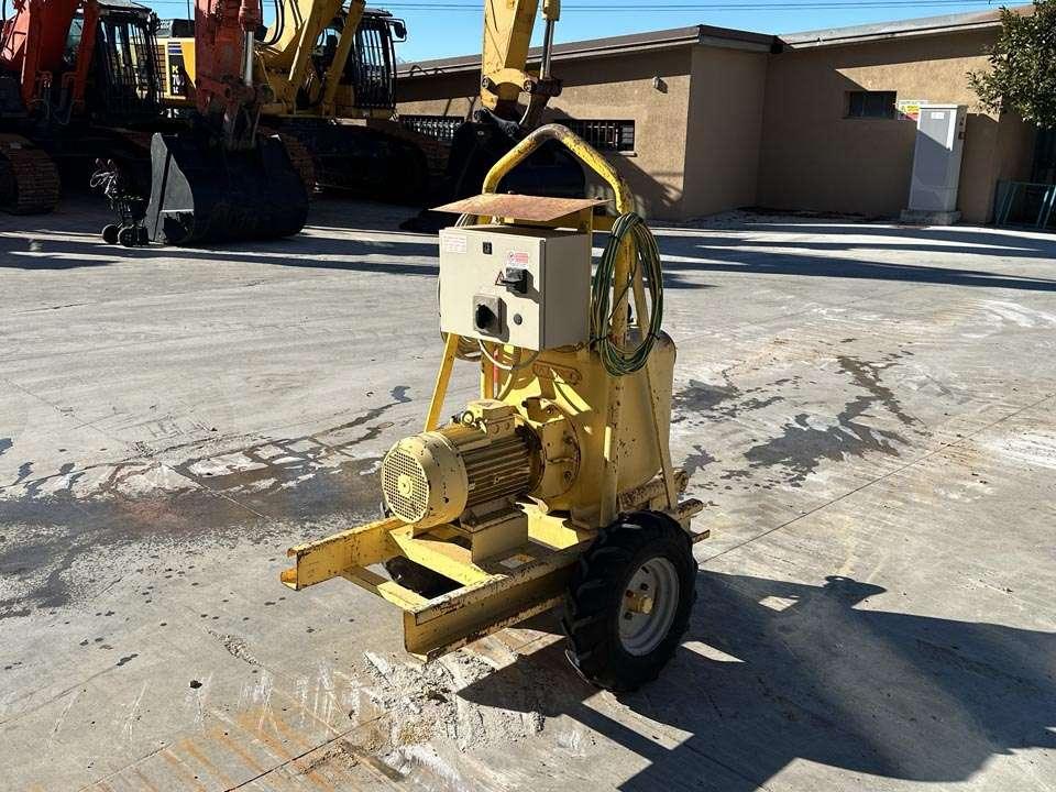 Varisco J 6-250 Photo 12