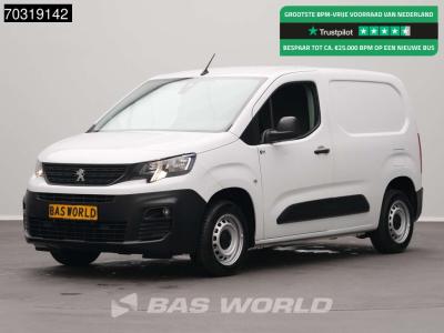 Peugeot Partner 110pk Benzine L1H1 Navi Airco Cruise Parkeersensoren Euro6 L1 Kompakt Airco Cruise control en vente par BAS World B.V.