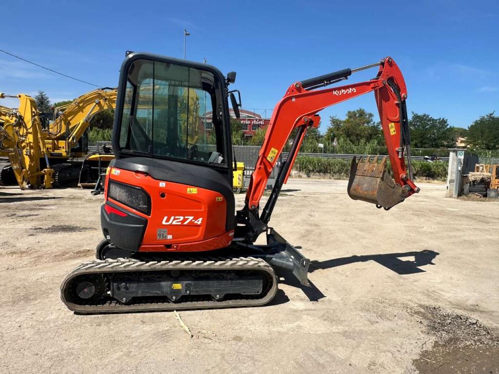 Kubota U27-4 Photo 9