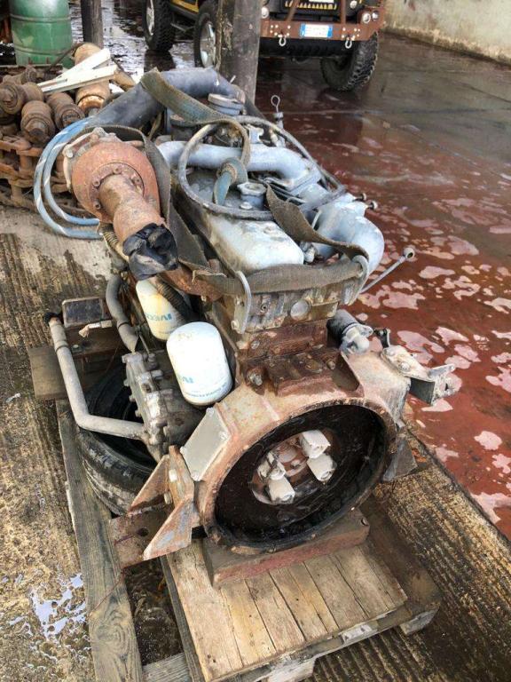 Iveco Moteur à combustion pour Fiat Hitachi EX215 - EX235 Photo 3