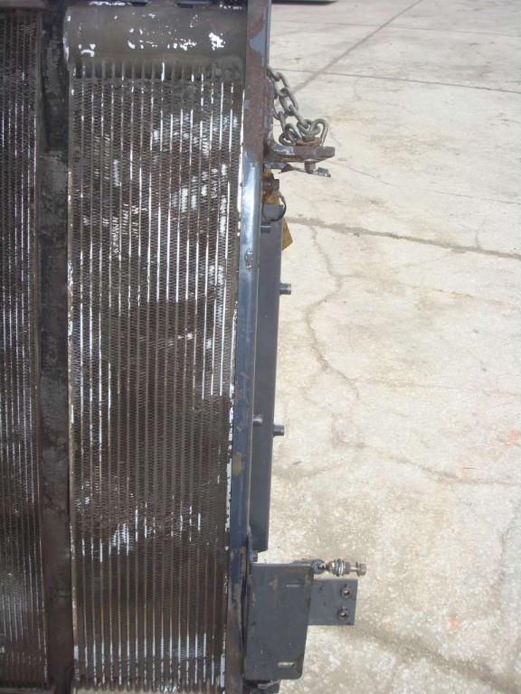 Refroidisseur d'huile hydraulique pour Hitachi ZW220 Photo 3