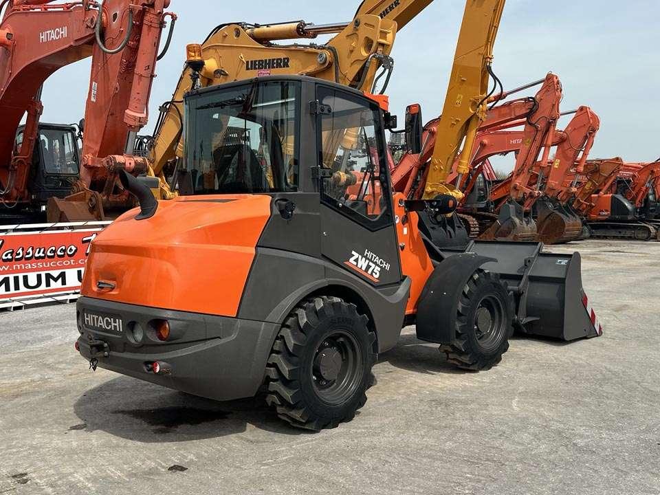 Hitachi ZW75-6C Photo 20